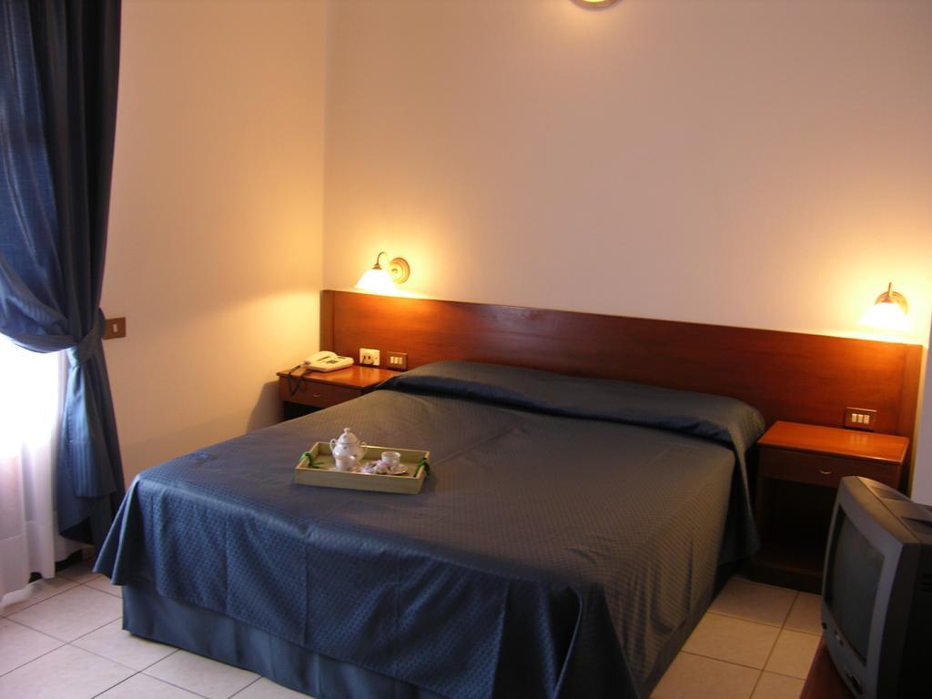 Hotel Su Giudeu Киа Екстериор снимка