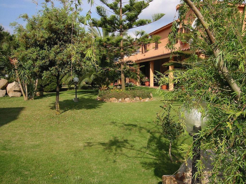 Hotel Su Giudeu Киа Екстериор снимка