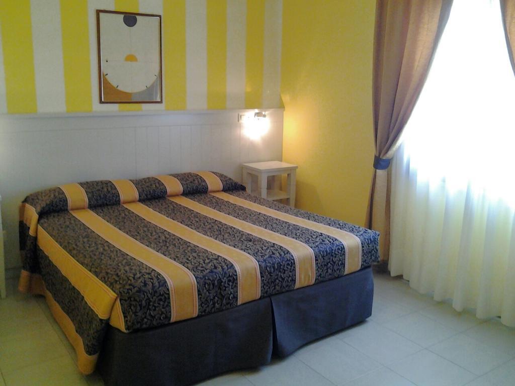Hotel Su Giudeu Киа Екстериор снимка