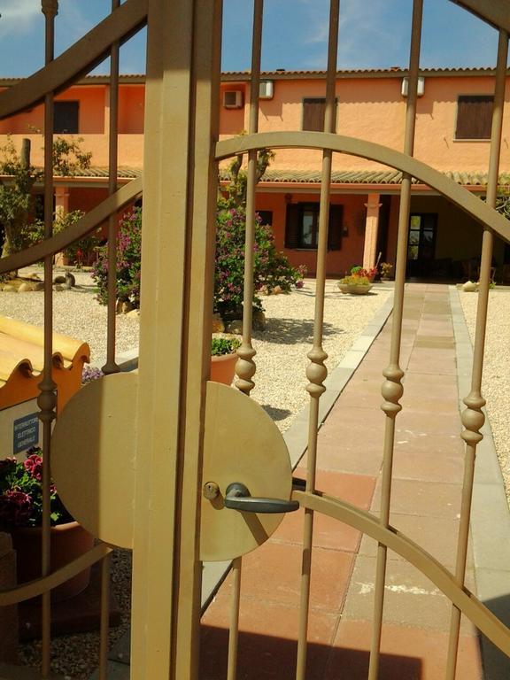 Hotel Su Giudeu Киа Екстериор снимка